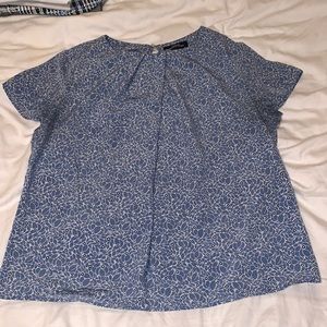 JP Morgan Chase short sleeve blouse